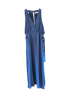 Closette Chic Blue Sleeveless V-Neck Maxi Dress